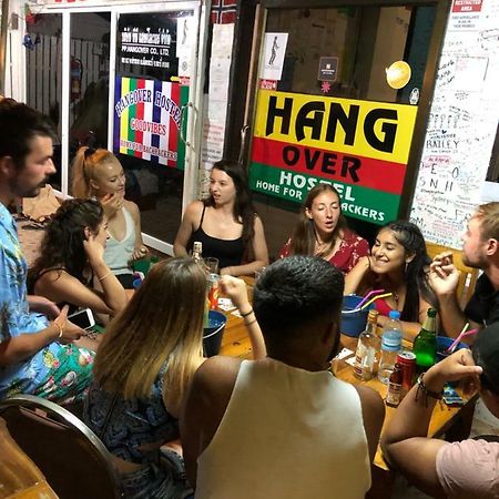 Hangover Hostel Phi Phi Adaları Dış mekan fotoğraf